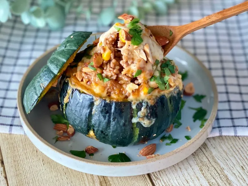 坊ちゃんかぼちゃのハロウィンミートグラタン 坊ちゃんかぼちゃのハロウィンミートグラタン