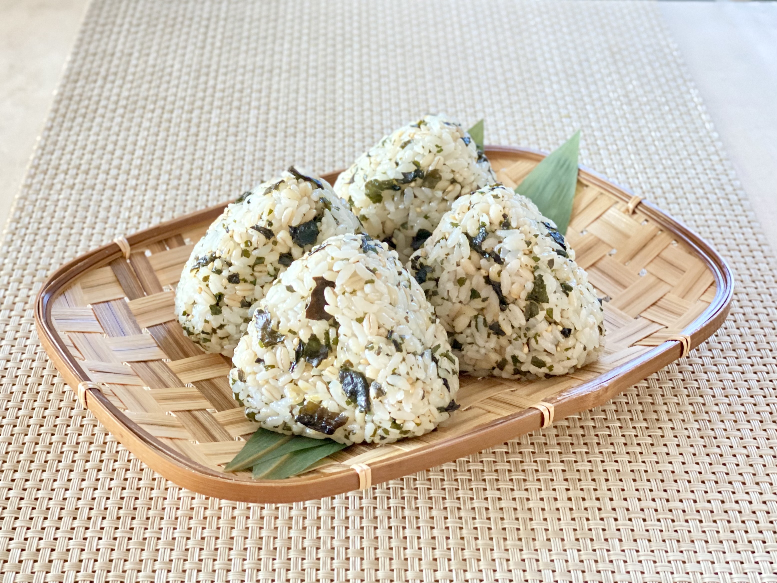 リケンふりかけるザクザクわかめ 食べるラー油味 ふりかけ